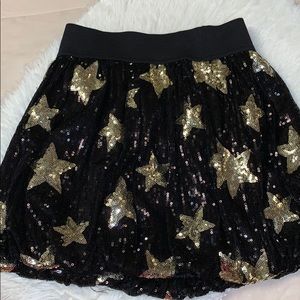 Sequin black & gold star ⭐️ skirt
